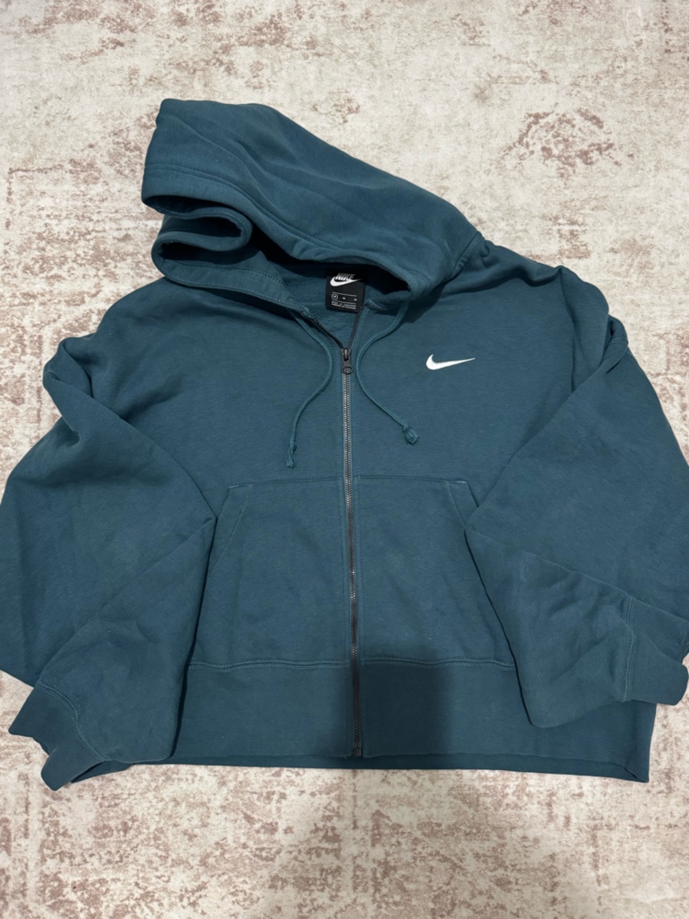 Nike women's sportswear club fleece oversized cropped full-zip hoodie